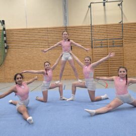 Triumph trotz kurzer Vorbereitung: U14-Turnerinnen werden Kreismeisterinnen