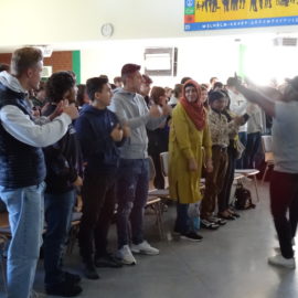 Jugendliche aus Kindernothilfeprojekten zu Besuch an der Wilhelm-Kraft-Gesamtschule